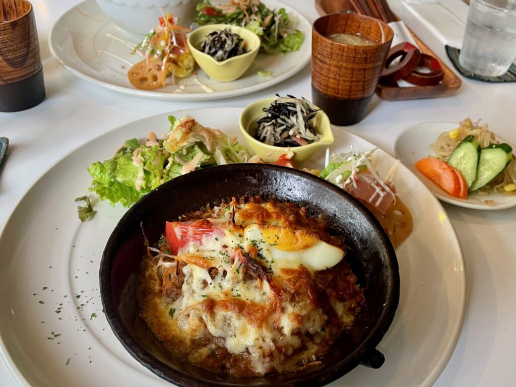 cafe & zakka 七ヶ月の焼きカレープレート